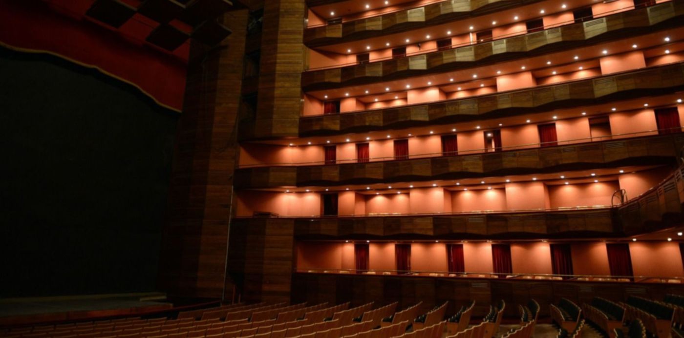 Abrazo al Teatro Argentino - Sala Ginastera Abrazo al Teatro Argentino