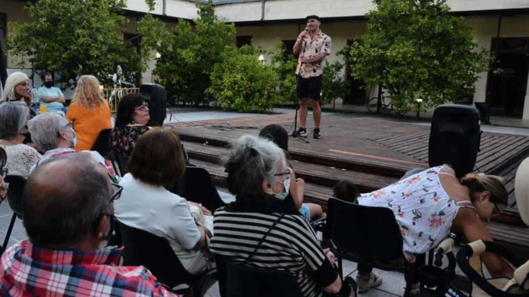 Vuelve un clásico de las noches de verano: Cuentos bajo la luz de la luna