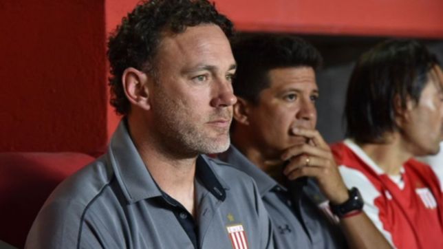 estudiantes: gabriel milito confirmo que marcos rojo no viajara a rosario y seguira entrenando en city bell