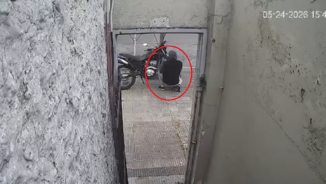 Robaron una moto estacionada en La Loma a plena luz del día y en cuestión de segundos