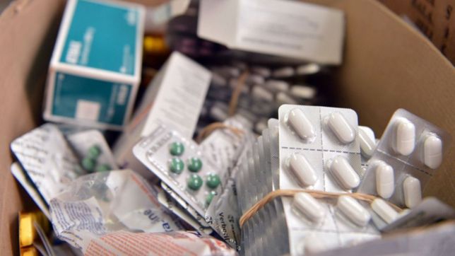 crisis en ioma: los farmaceuticos de la plata denuncian que les deben mas de $65 millones