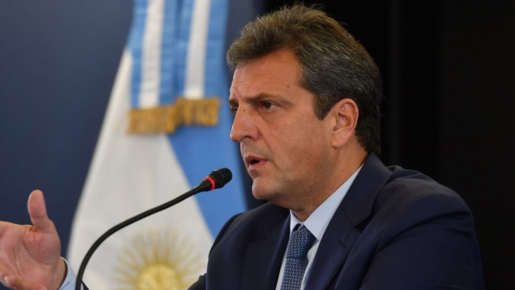 Massa anunció que jubilados y pensionados tendrán una muy buena noticia