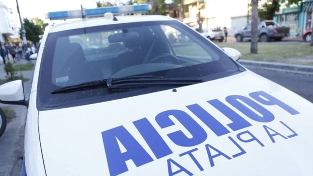 una joven resulto herida tras un salvaje ataque de motochorros en la plata