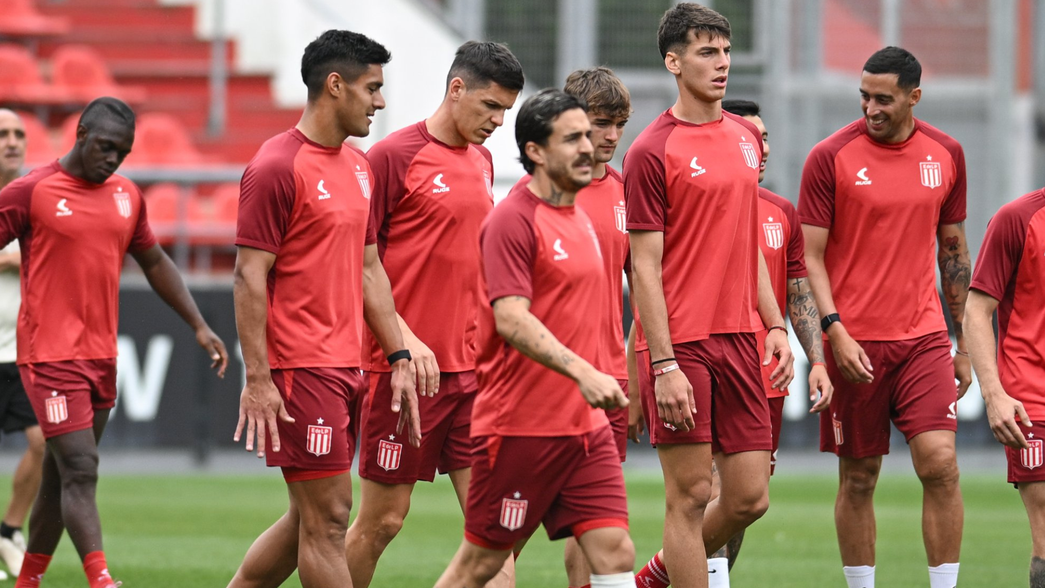 Domínguez apuesta a un cambio y a una variación del esquema en Estudiantes frente a Gimnasia