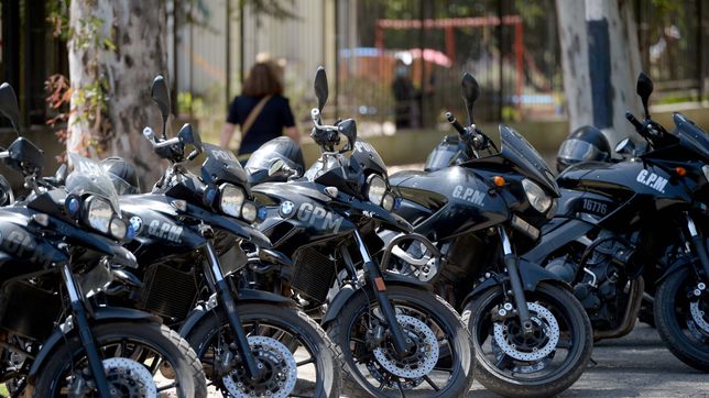 la conmovedora despedida de los companeros del policia que murio en berisso