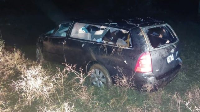 manejaba un coche funebre alcoholizado y cayo a un arroyo: murieron dos personas
