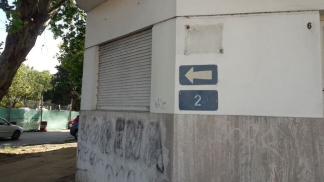 se robaron todas las placas de bronce que estaban en las calles de tolosa