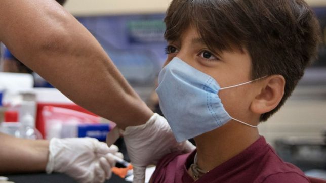 provincia revelo que ya fueron vacunados 150.000 chicos contra el covid-19 en las escuelas