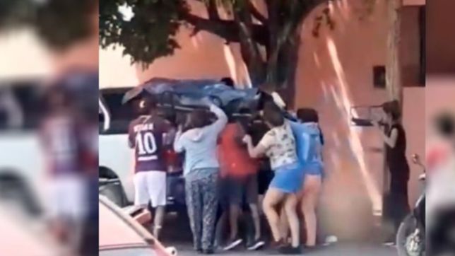 robaron un cuerpo de la morgue para banarlo y velarlo: sospechaban que tenia covid