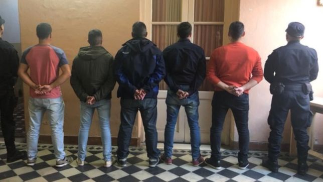 la justicia de la plata imputo a los siete policias detenidos por las muertes en monte