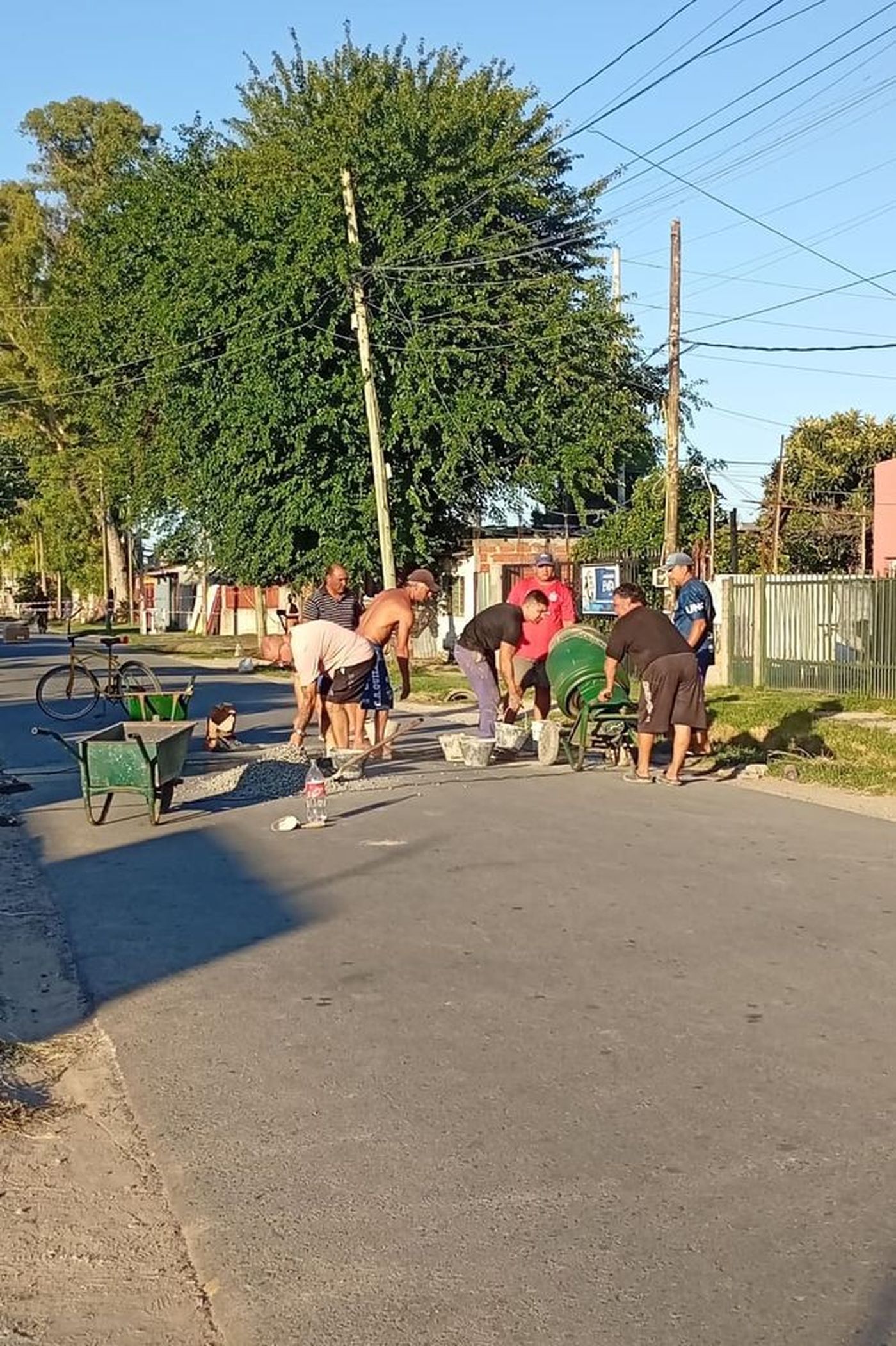 Los vecinos de Villa Elvira en acci&oacute;n