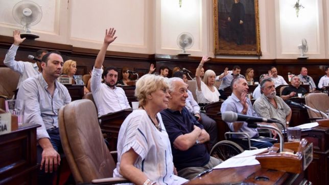 ¿quienes son y cual es la mision de los mayores contribuyentes que votan el endeudamiento?