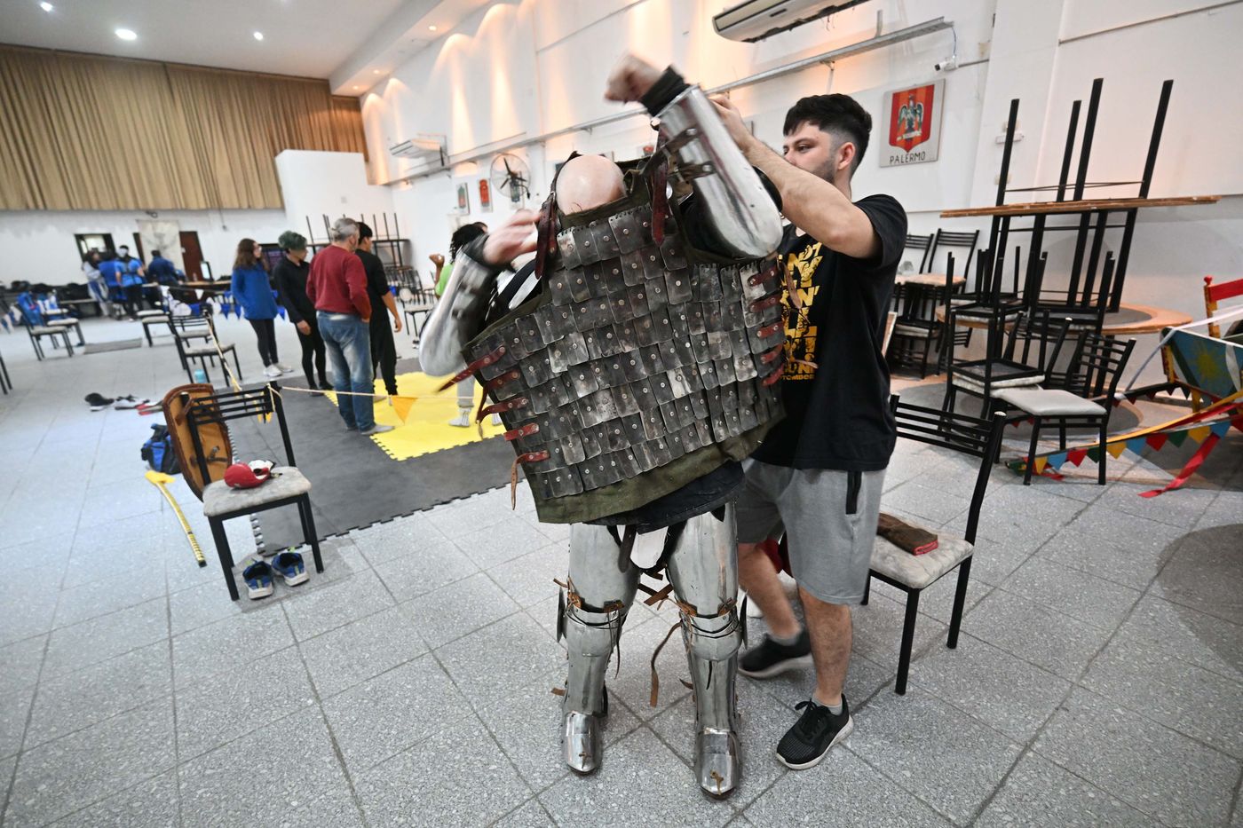 Las armaduras se fabrican especialmente y pueden llegar a costar hasta dos millones de pesos
