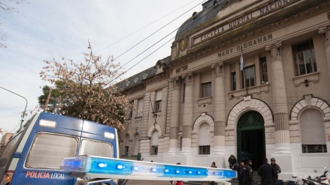 el normal 1 llego a su amenaza de bomba n° 43 y otro colegio fue evacuado