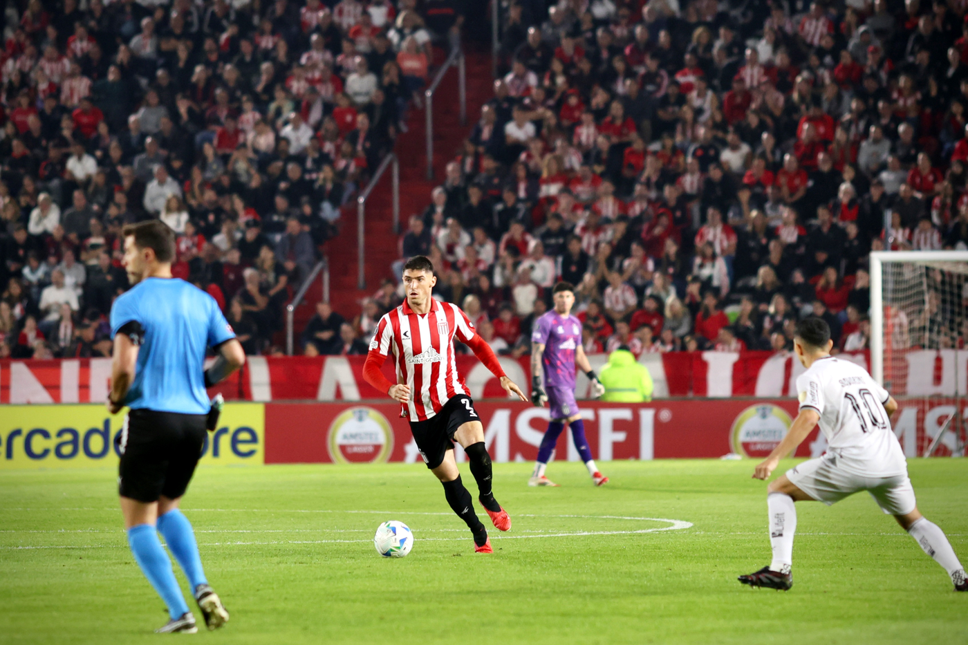 Estudiantes Botafogo Rodríguez.png