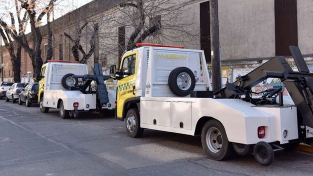 multas y acarreo, ¿cuanto saldra recuperar un auto levantado por una grua en la plata?