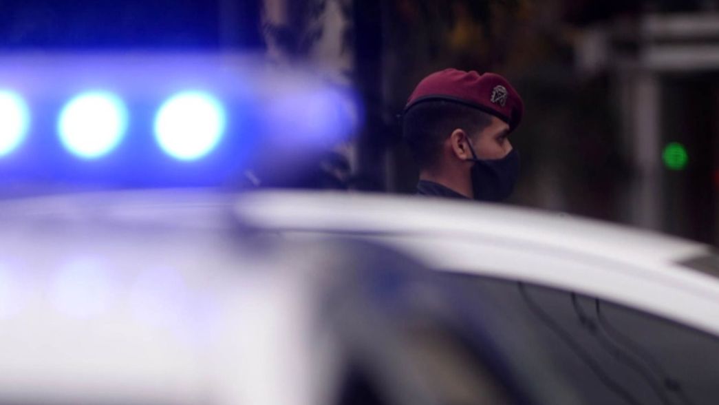 Un chico de 18 años salió de la escuela, defendió a una compañera de un robo y lo mataron