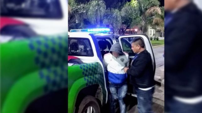 entro a robar a un almacen con un cuchillo y los vecinos casi lo linchan