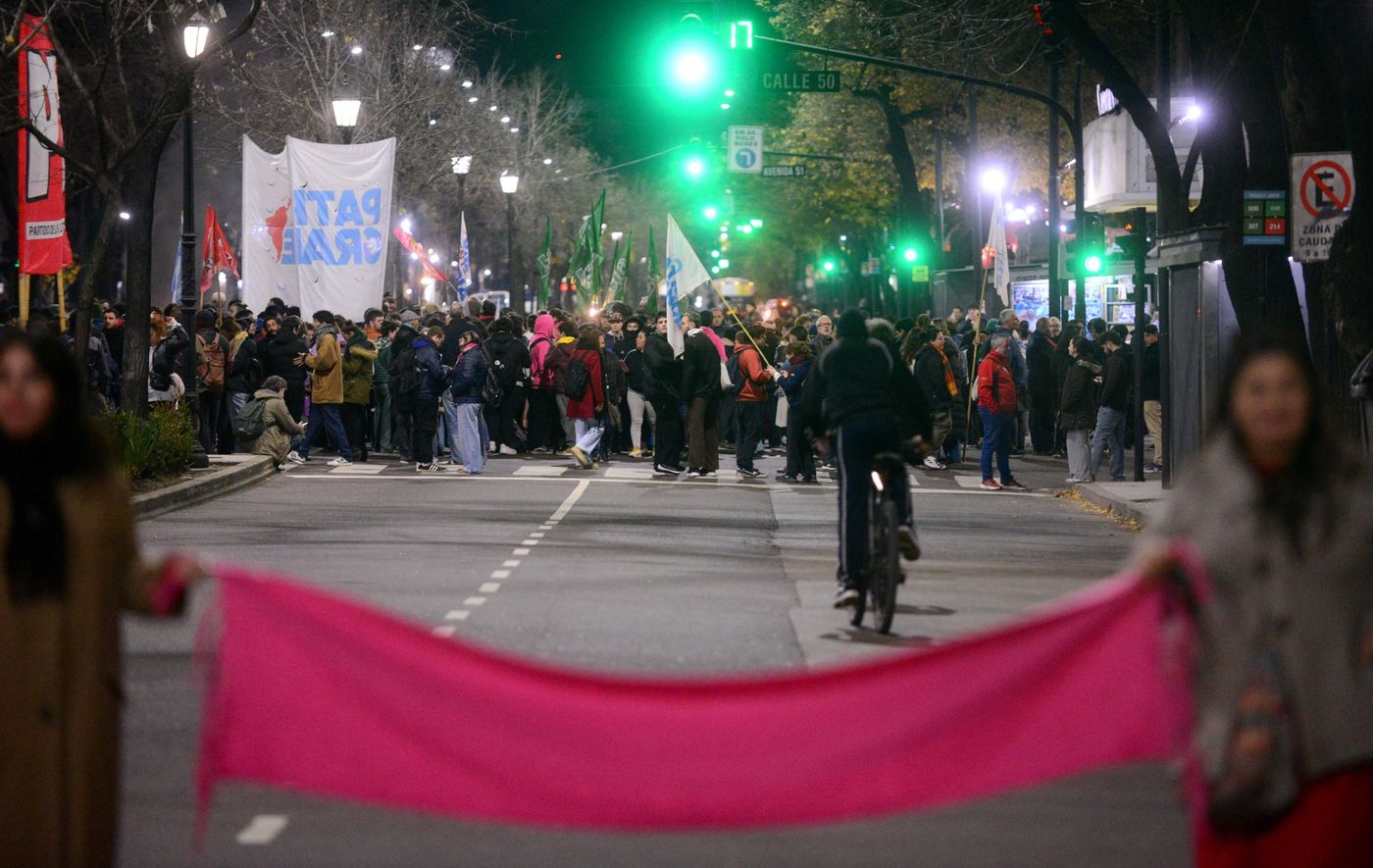 Corte 7 y 50 por condena a Cristina Kirchner (9).jpeg