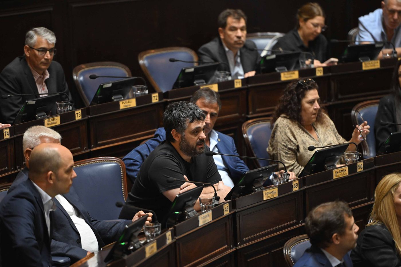 El diputado Facundo Tignanelli hablando en el recinto