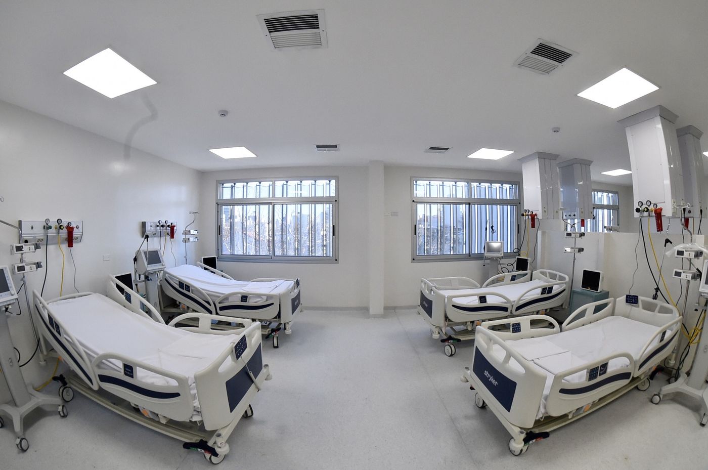 Clínicas hospitales (4).jpg