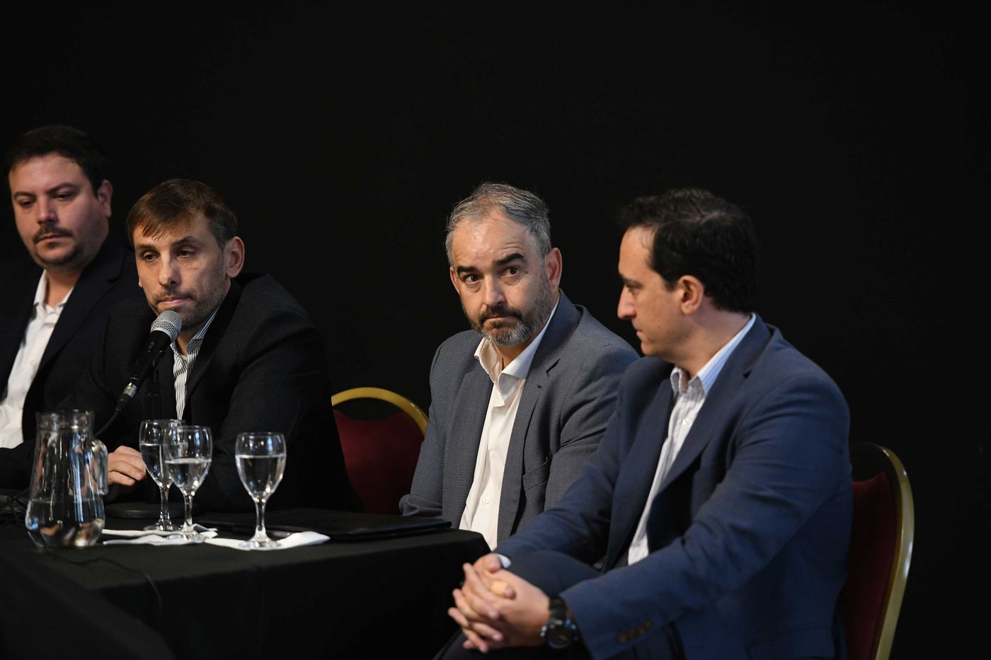 El exsecretario de Hacienda, Marcelo Giampaoli, estuvo presente en la exposición sobre la rendición de cuentas.