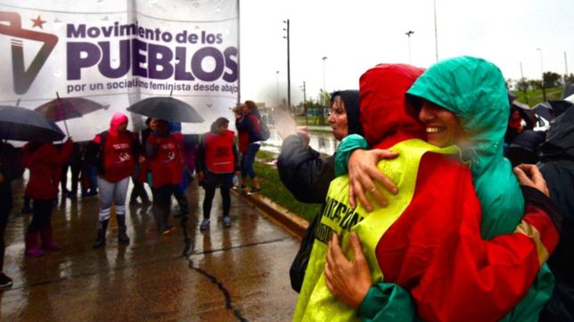 viaje, expectativas e historias: los relatos detras del comienzo del encuentro feminista
