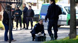 un hombre asesino a tiros a su pareja frente a su hijo de 7 anos un hombre asesino a tiros a su pareja frente a su hijo de 7 anos