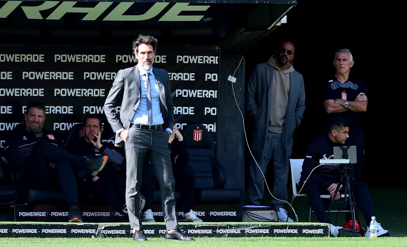 Estudiantes Platense Domínguez.jpg