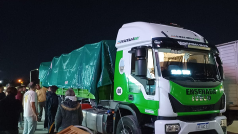 Las donaciones de Estudiantes llegaron a Bahía Blanca para los damnificados por el temporal