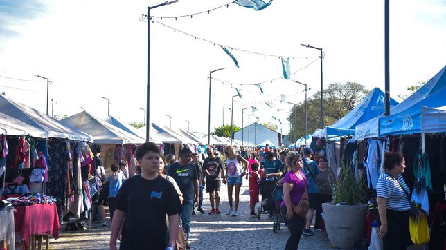 descuentos, sorteos y regalos originales para el dia de la madre en el circuito de compras capital