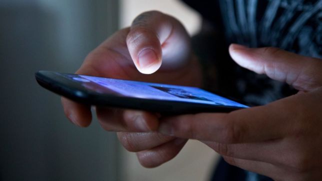 ¿como saludar a todos tus contactos de whatsapp en navidad con un solo mensaje?