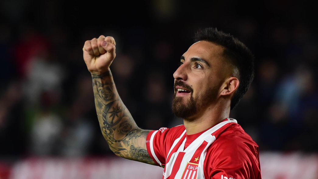 ¿Por qué Javier Correa se convirtió en un jugador clave para Eduardo Domínguez?