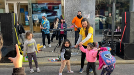 festejos record en calle 12 por el dia de la ninez: mas de 50 mil personas caminaron por la peatonal