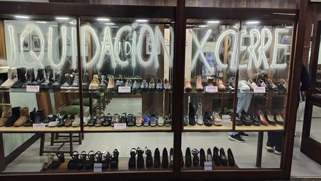 Otra histórica zapatería de La Plata cierra sus puertas luego de 40 años Otra histórica zapatería de La Plata cierra sus puertas luego de 40 años