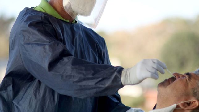 coronavirus en argentina: reportan 8.160 nuevos contagios y 229 muertes