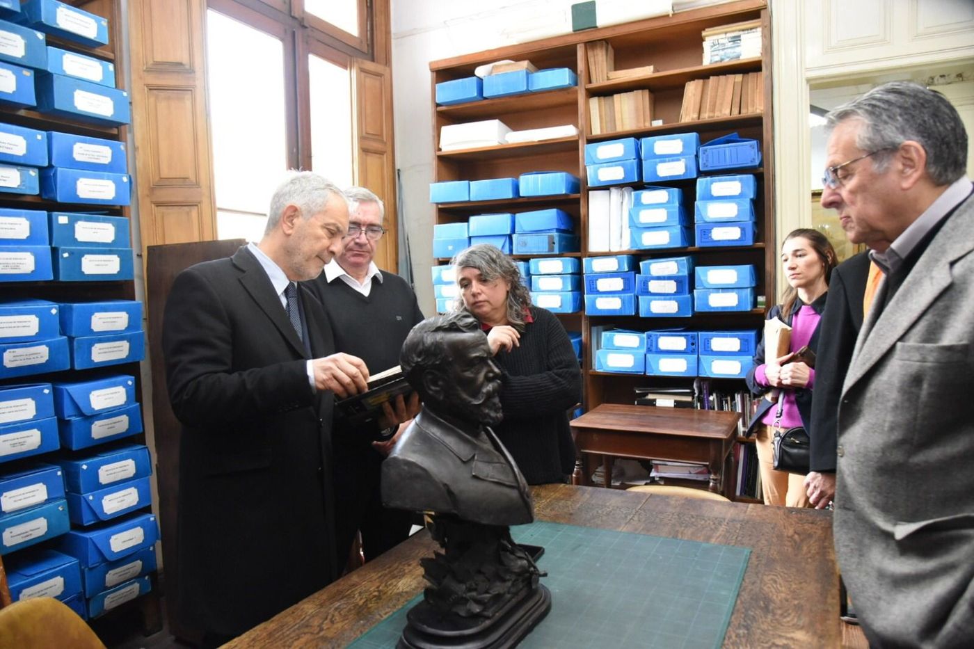 El intendente Julio Alak recorrió el museo junto a funcionarios en el aniversario 103° de la muerte de Dardo Rocha. El intendente Julio Alak recorrió el museo junto a funcionarios en el aniversario 103° de la muerte de Dardo Rocha.