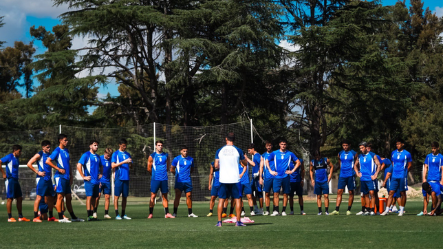 zaniratto empieza a recuperar piezas y vuelve a contar con un defensor importante