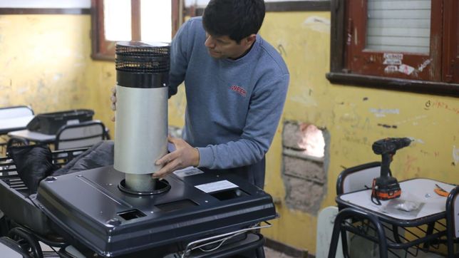 instalaron estufas, repararon equipos de calefaccion y colocaran una caldera en la secundaria n° 62