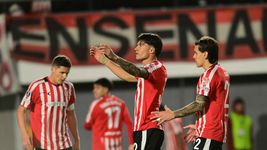 correa volvio a estudiantes y dejo un mensaje que ilusiona para la revancha