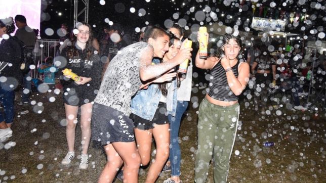 la repu vivio la segunda noche de carnaval a pleno