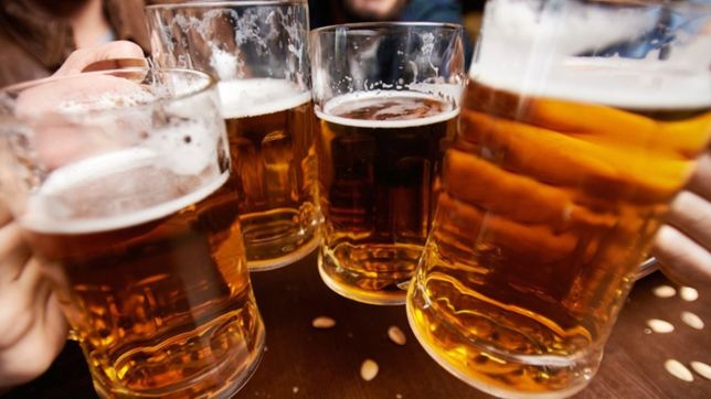 rompieron la puerta de una conocida cerveceria platense y se fueron con la caja registradora