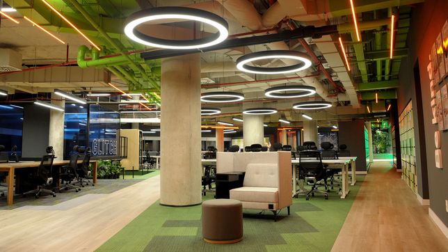 globant confirmo el despido de mas de mil empleados en medio de una crisis financiera