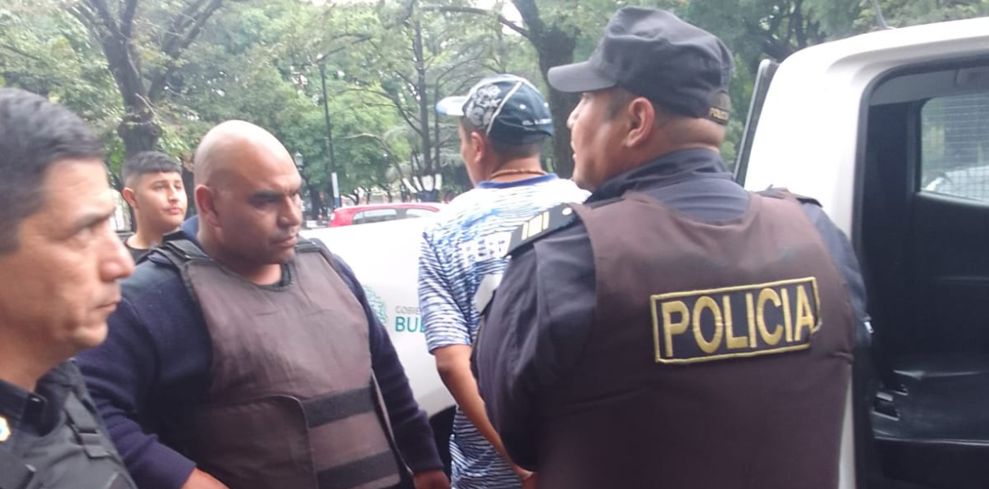 Diseño 1920 difuminado.png