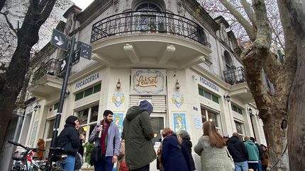 ¿Cómo Lebrel implementa nuevas formas de mantenerse cerca de su comunidad en La Plata?
