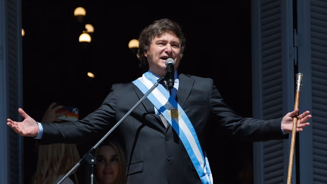 javier milei suspendio su viaje a tucuman para el acto del 9 de julio