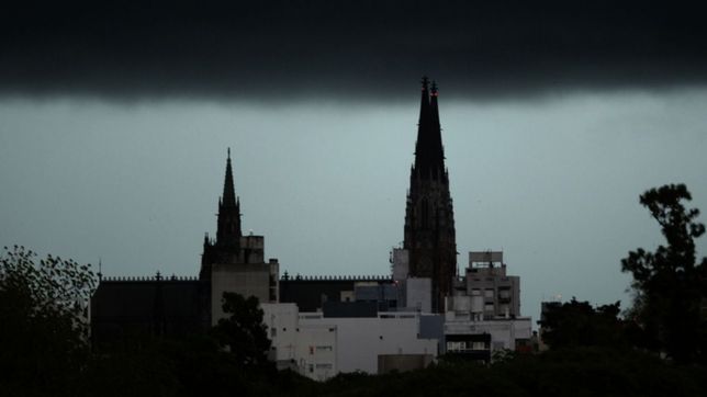 el fin de semana cierra con viento e inestabilidad a la espera de las lluvias en la plata