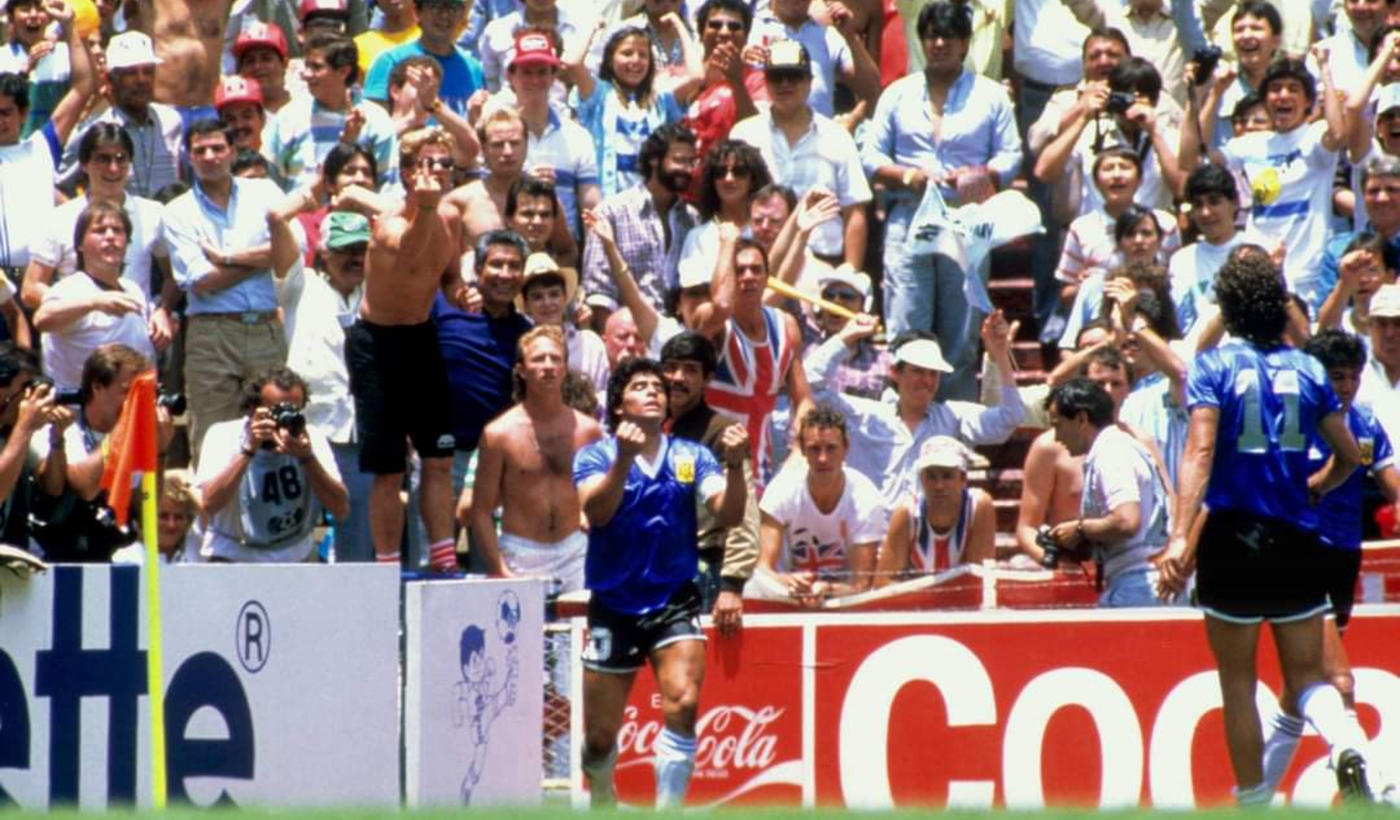 Diego Maradona festejando el mejor gol de la historia de los mundiales ante Inglaterra