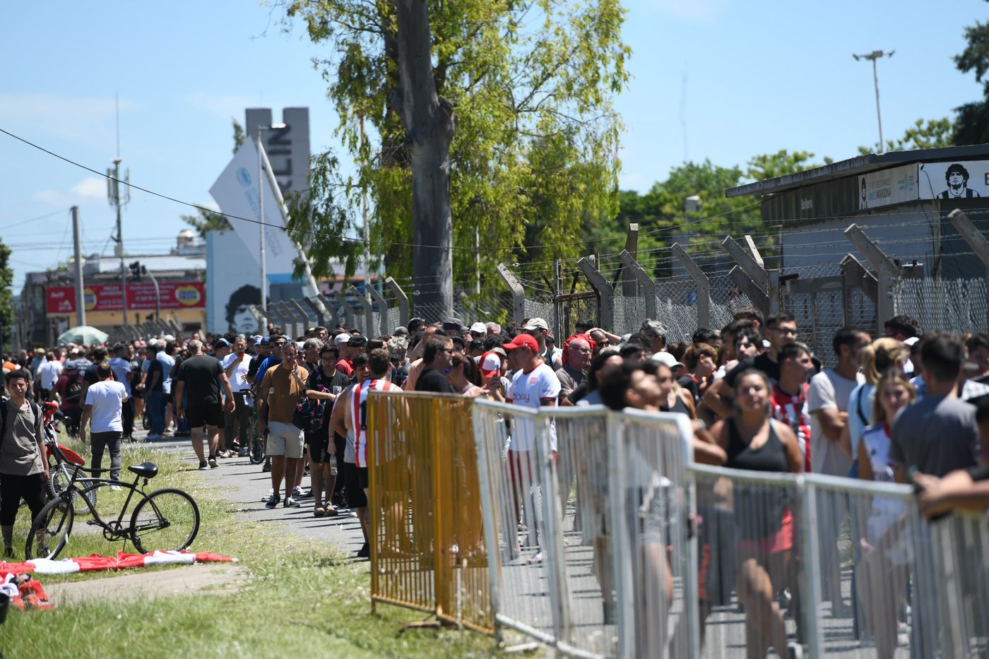 Hinchas Estudiantes entrada 6.jpeg