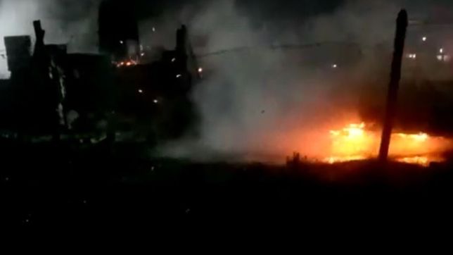 piden ayuda para una vecina de la plata que perdio todo en el incendio de su casa